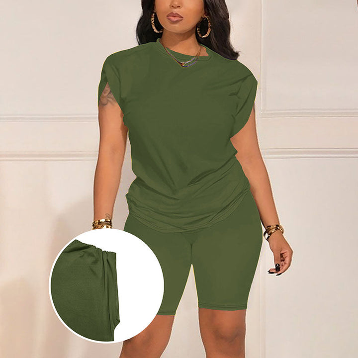 Elodie | Front-Pleat Top & High-Waisted Slim-Fit Shorts Set